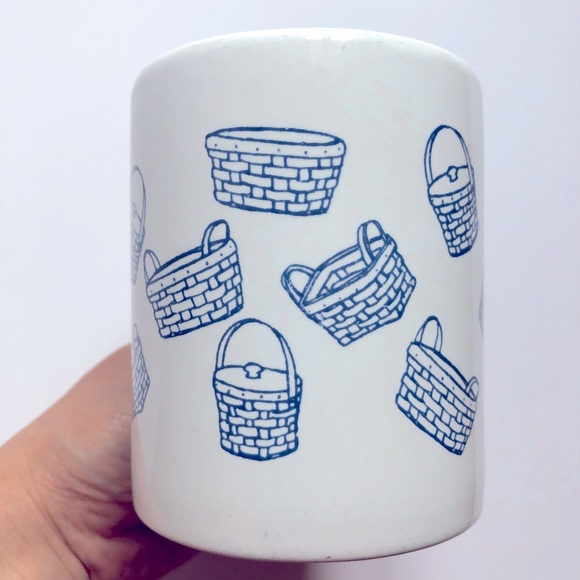 Vintage Coffee Mug Baskets Ceramic - Picture 3 of 13